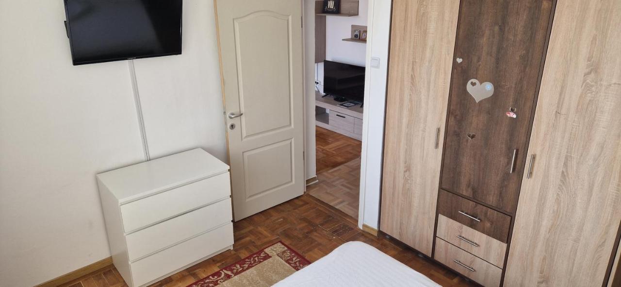 Two Rooms Central Βουκουρέστι Εξωτερικό φωτογραφία